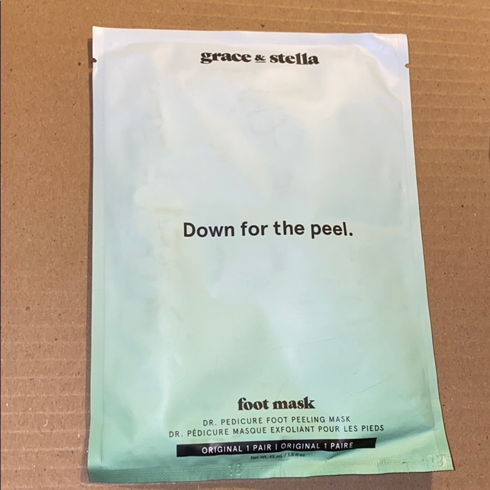 Grace & Stella Down For the Peel Foot mask